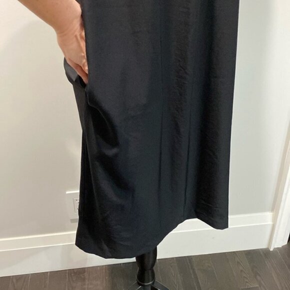 Uniqlo Black sleeveless shift dress size medium - Picture 10 of 15